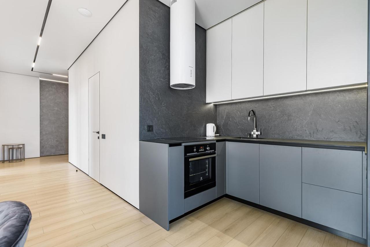 Luxury Waterfront 3-Bedrooms Apartment Odesa Exterior photo